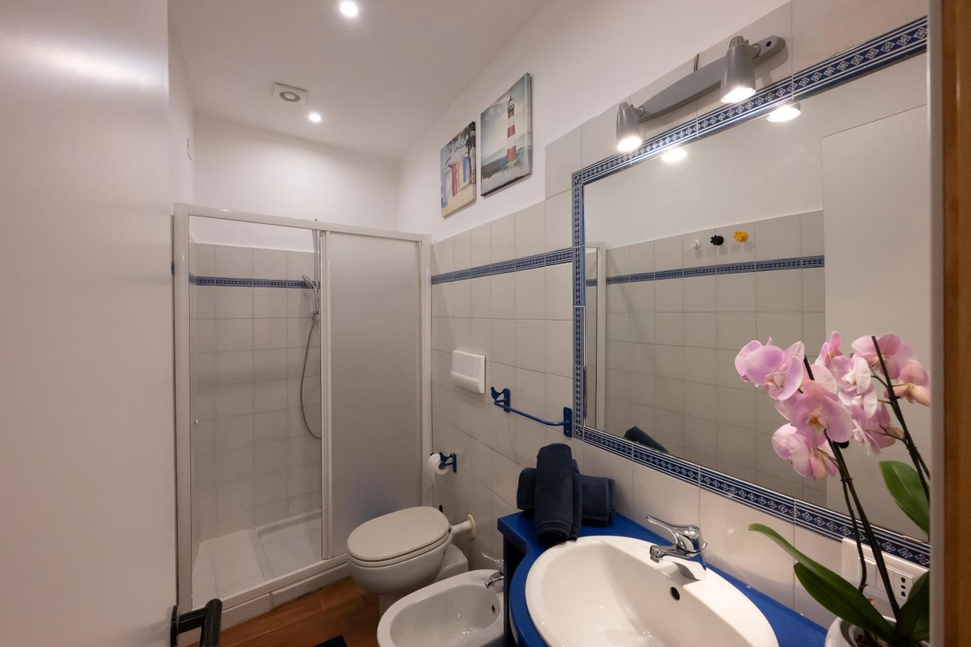 Appartement 46 Santa Marta à Lecco Extérieur photo